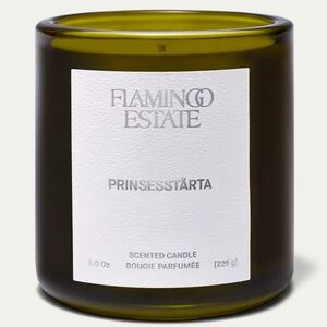 Prinsesstårta Candle by Flamingo Estate in gift box